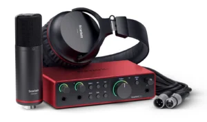 Focusrite Scarlett 2i2 Studio (4th Gen) Complete Studio for Creators
